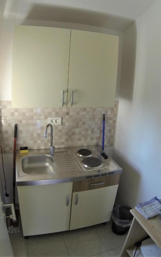 Apartmani Zaric Malinska Exteriör bild
